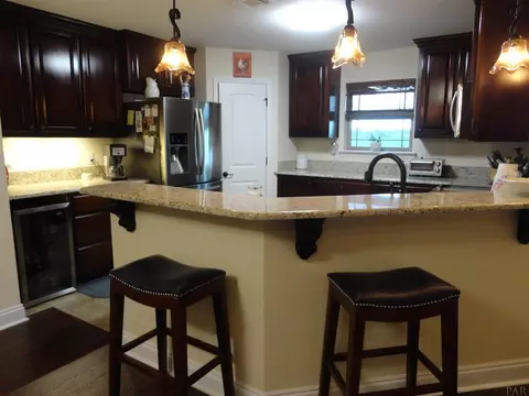 7625 Dewey Jernigan Rd, Pace, FL 32571 photo 4