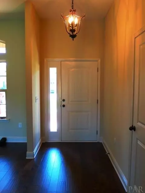5480 Tucker Cir, Pace, FL 32571 photo 2