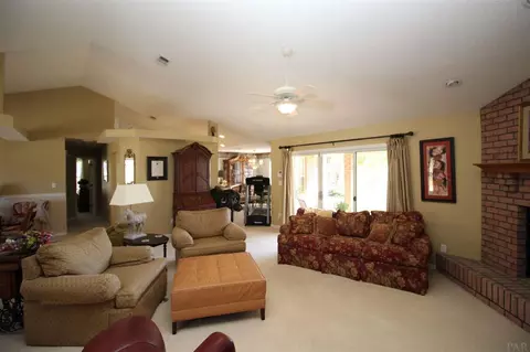 2541 Renfroe Rd, Pace, FL 32571 photo 5