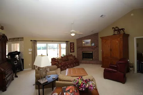 2541 Renfroe Rd, Pace, FL 32571 photo 7
