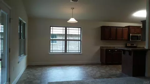 4073 Hazelhurst Dr, Pace, FL 32571 photo 5