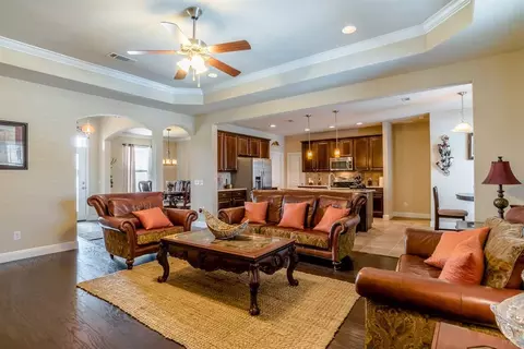 1717 Brightleaf Cir, Cantonment, FL 32533 photo 4