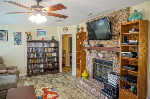 4677 Evelyn St, Pace, FL 32571 photo 6