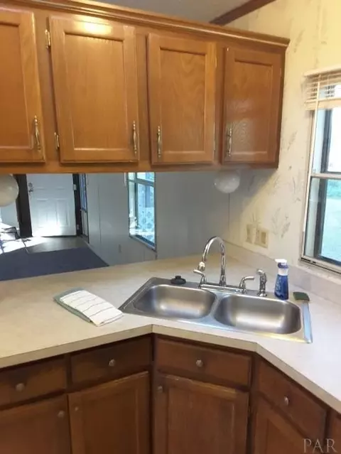 5567 Bantola Dr, Milton, FL 32583 photo 6