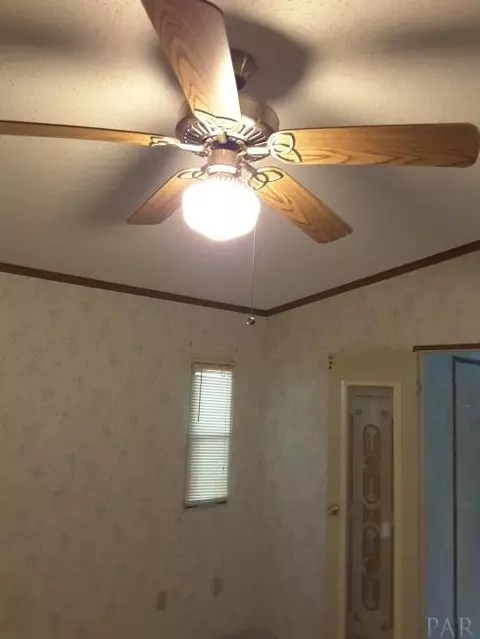 5567 Bantola Dr, Milton, FL 32583 photo 14