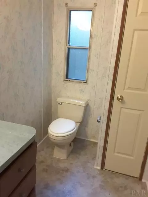 5567 Bantola Dr, Milton, FL 32583 photo 16