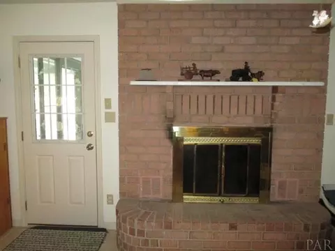1836 Garcon Point Rd, Milton, FL 32583 photo 3
