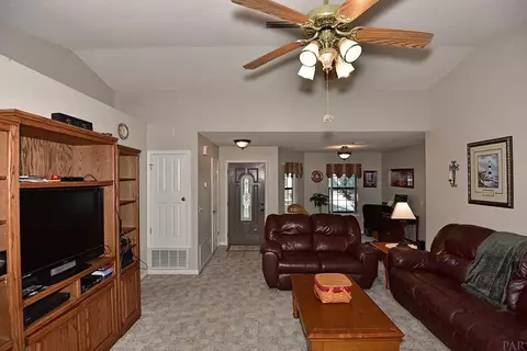 6218 Aster St, Milton, FL 32570 photo 8