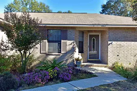 6218 Aster St, Milton, FL 32570 photo 2
