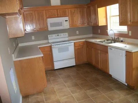 7231 Putters Ln, Milton, FL 32570 photo 8
