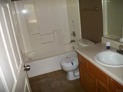 7231 Putters Ln, Milton, FL 32570 photo 5