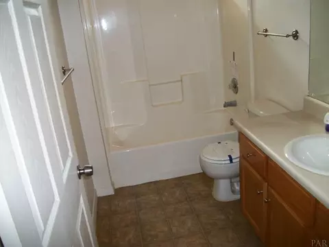 7231 Putters Ln, Milton, FL 32570 photo 4