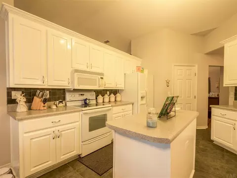 3977 High Bridge Dr, Pace, FL 32571 photo 9