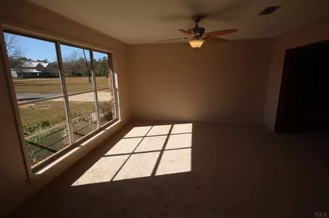 3460 Rolling Acres Rd, Pace, FL 32571 photo 5