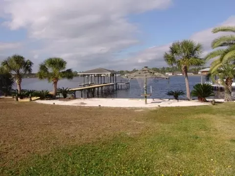 7832 Petersen Pt Rd, Milton, FL 32583 photo 44