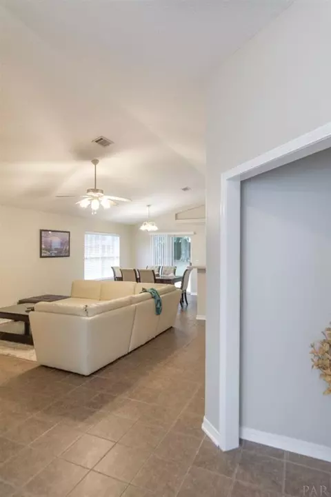 4632 Ridge Pointe Dr, Pace, FL 32571 photo 6