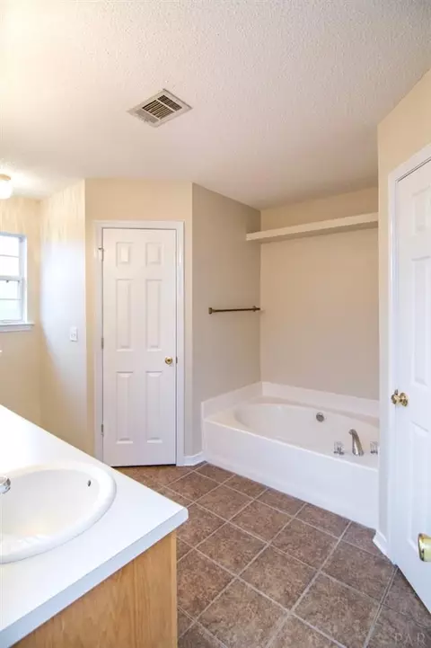 4632 Ridge Pointe Dr, Pace, FL 32571 photo 17