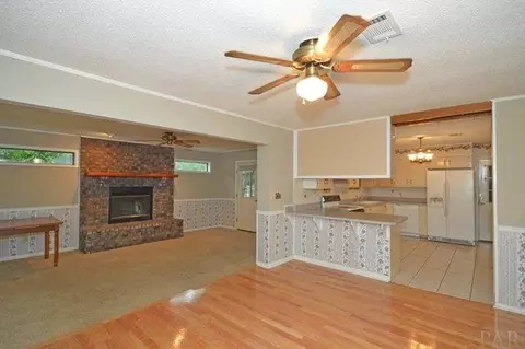 4663 Laquinta Ct, Pace, FL 32571 photo 9