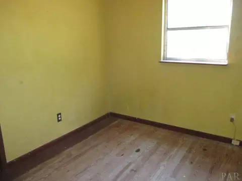 6935 Chaffin St, Milton, FL 32570 photo 9