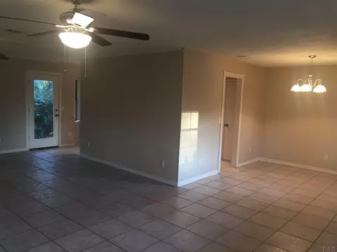 5616 Northrop Rd, Milton, FL 32570 photo 9