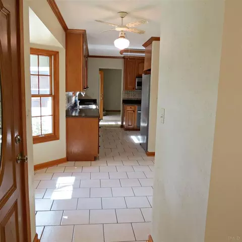 2806 Lake Silver Rd, Crestview, FL 32536 photo 9
