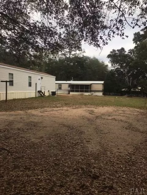 4141 Cooley Dr, Pace, FL 32571 photo 1