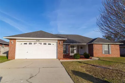 4766 Winterdale Dr, Milton, FL 32571 photo 1