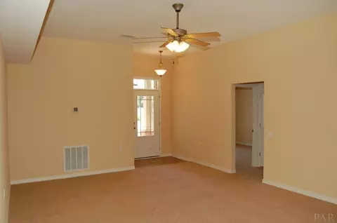 5607 Vendome Ct, Milton, FL 32583 photo 8
