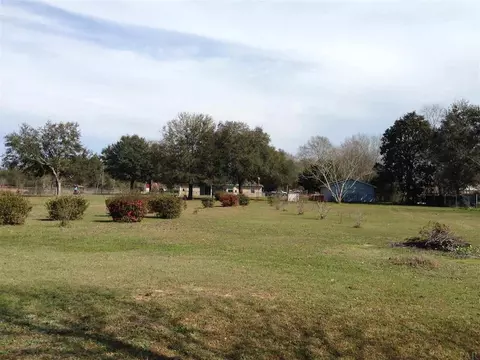 5615 Todd St, Pace, FL 32571 photo 9