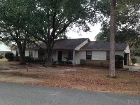 5328 Casper Cir, Milton, FL 32570 photo 1