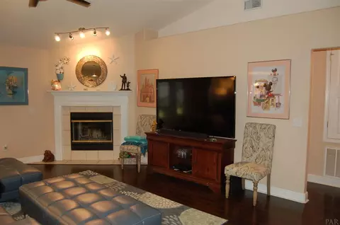 5136 Seneca Trl, Milton, FL 32583 photo 4