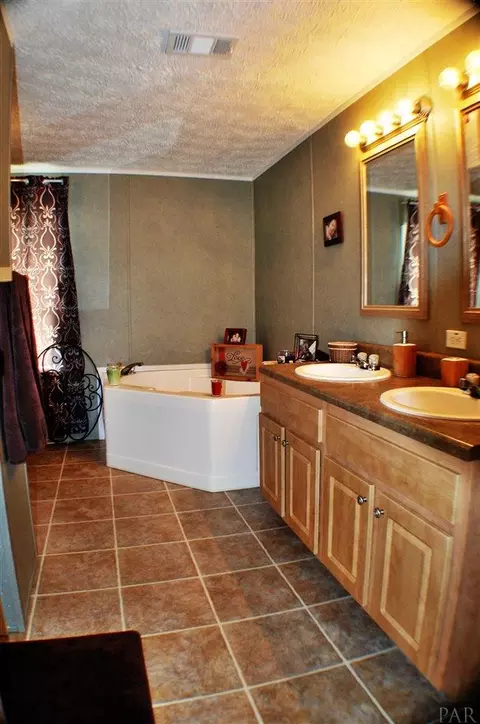 7191 Springhill Rd, Milton, FL 32570 photo 7