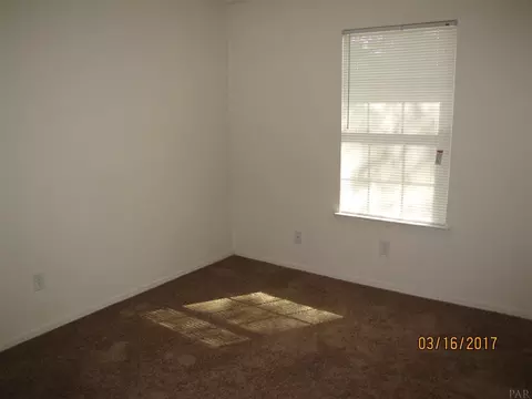 6436 Colonial Dr, Milton, FL 32570 photo 7