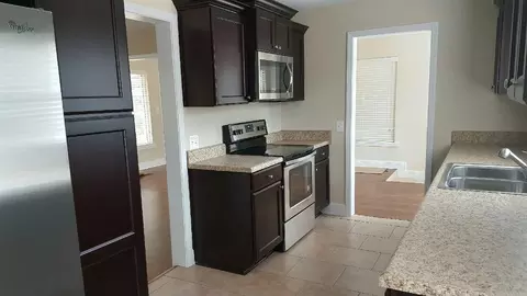 6506 Cedar St, Milton, FL 32570 photo 5