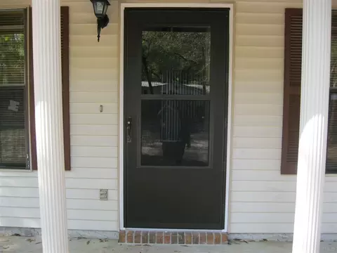 6532 Hunter St, Milton, FL 32570 photo 2