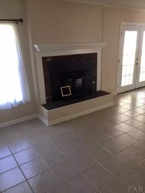 1644 Pine Lane Dr, Cantonment, FL 32533 photo 6