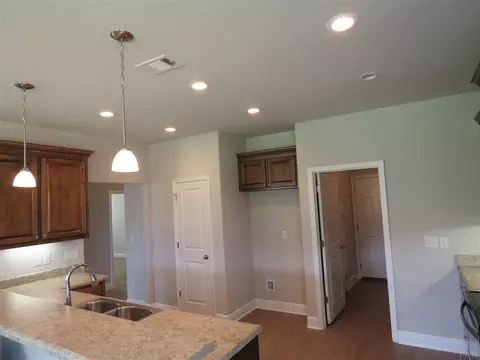 5260 Parkside Dr, Pace, FL 32571 photo 8
