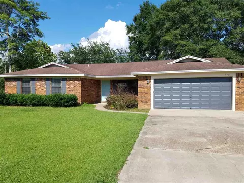 5701 Dove Dr, Pace, FL 32571 photo 1