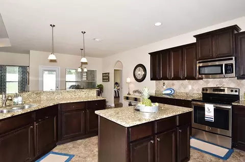 5951 Cromwell Dr, Pace, FL 32571 photo 4