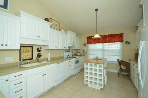 3938 Windsor Castle Blvd, Milton, FL 32583 photo 16