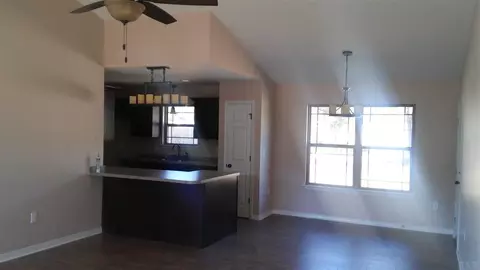 4319 Glen Forest Dr, Milton, FL 32583 photo 3