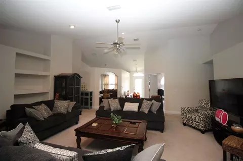 4276 Lancaster Gate Dr, Pace, FL 32571 photo 2