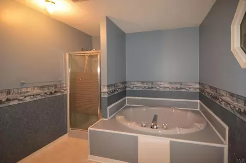 700 Cricket Cir, Cantonment, FL 32533 photo 18