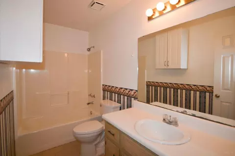 700 Cricket Cir, Cantonment, FL 32533 photo 11