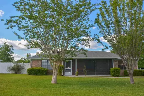 700 Cricket Cir, Cantonment, FL 32533 photo 1