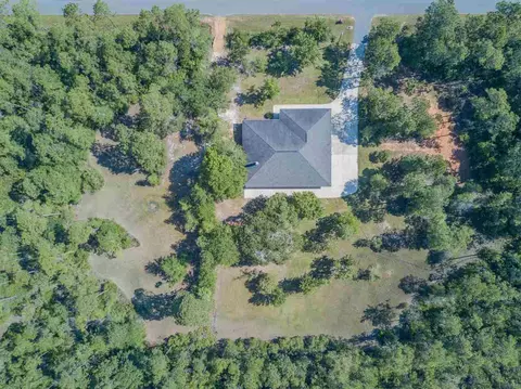 1901 Pandora Dr, Milton, FL 32583 photo 17