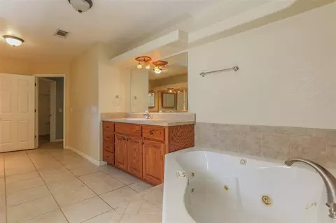 1901 Pandora Dr, Milton, FL 32583 photo 46