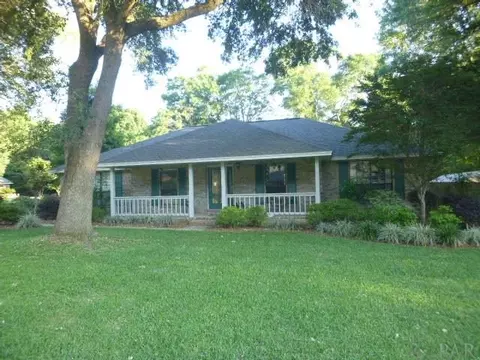 Undisclosed, Pace, FL 32571 photo 3