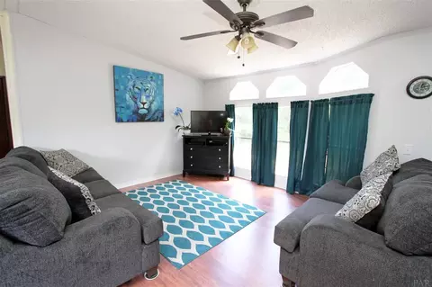 8044 Delta Dr, Milton, FL 32583 photo 10