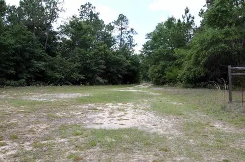 8044 Delta Dr, Milton, FL 32583 photo 26